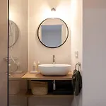 Velo Vern 1- Beautiful New 2 Bed Ensuite
