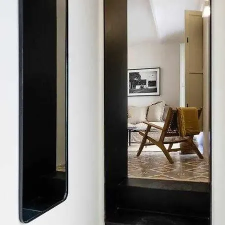 Velo Vern 1- Beautiful New 2 Bed Ensuite * 지로나